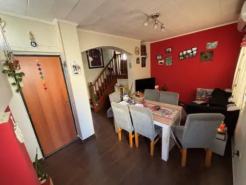 Casa en Venta 5 Ambientes en Liniers