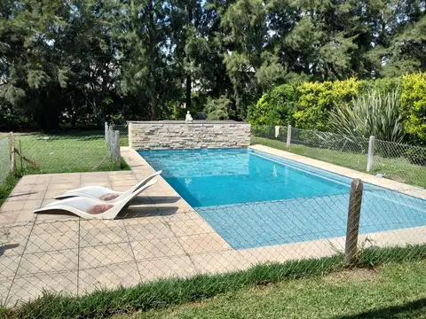 CASA ALQ "PRINCIPADO DE SAN VICENTE" 5 amb. Pileta