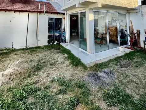 Exc Casa 3 Dor Vta Suite/gge/esc/jardin B° Gral.