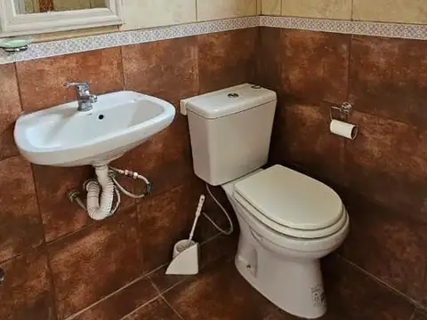 Casa en una planta y Depto, Barrio Ecor Plottier