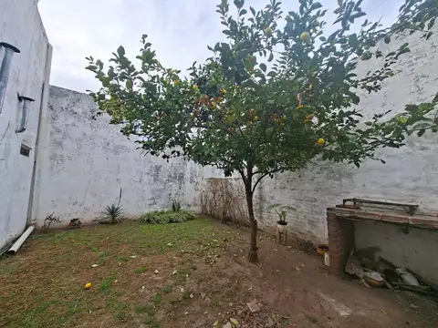 Mercedes de San Martin 2700, Piso 1 7