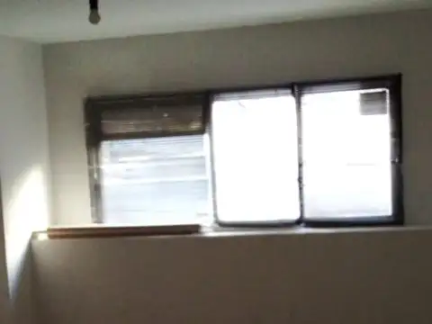 Junín 500, Piso 1