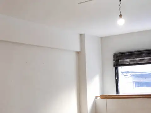 Junín 500, Piso 1