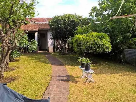 Casa en Venta en Quilmes Oeste, USD 180.000