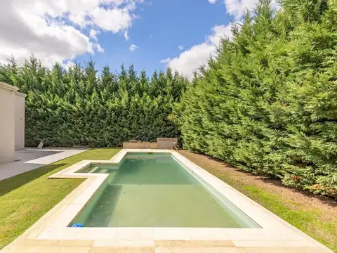 CASA EN ALQUILER COUNTRY EL ROCIO PISCINA Y JARDIN