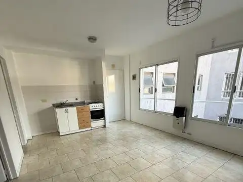 Oficina en Alquiler en Morón Sur, $ 450.000