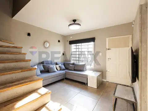 Depto Tipo Casa en Venta de 4 ambientes