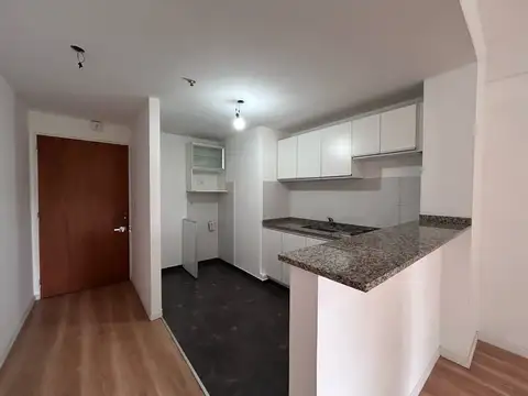 Departamento en alquiler de 1 dormitorio con balcon, en Echesortu, Rosario