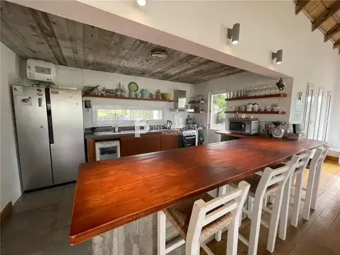 Casa en Alquiler de 3 dormitorios