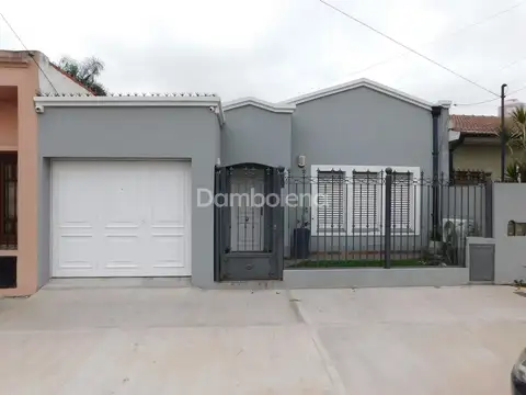 Casa  en Venta en Haedo, Morón