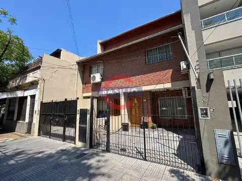 VENTA | DÚPLEX 4 AMBIENTES CON JARDÍN, PARRILLA, PLAYROOM Y TERRAZA EN FLORIDA