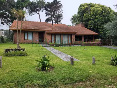 Casa - ALQUILER_TEMPORAL - Argentina, Pinamar - DE LA FOCA 972