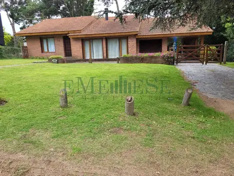 Casa en Alquiler Temporal en Pinamar, USD 1.700