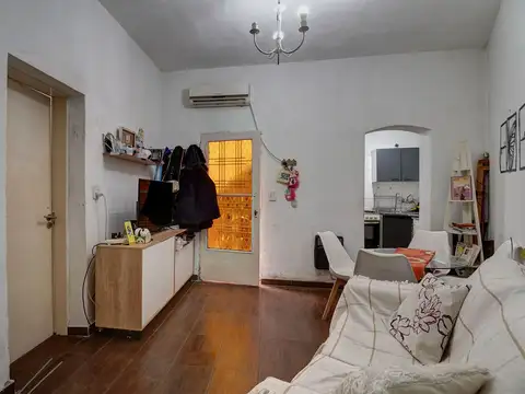 Depto Tipo Casa en Venta en Floresta, USD 53.000