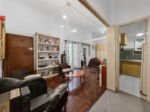 Venta PH 2 ambientes y medio con Patio Colegiales / Chacarita