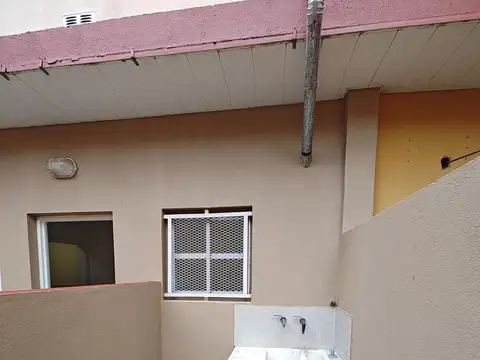 Carlos Encina al 3300