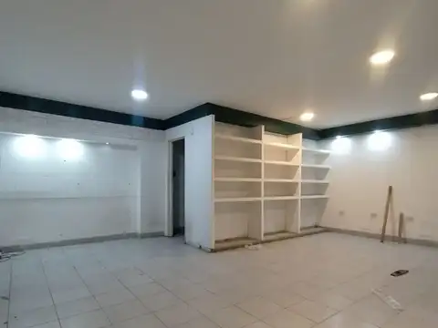 Avda. Ejército del Norte 200