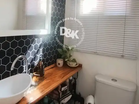 Depto Tipo Casa 4 ambientes con 2 baños