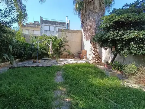 Venta ph de 3 amb. con fondo apto credito lugano.