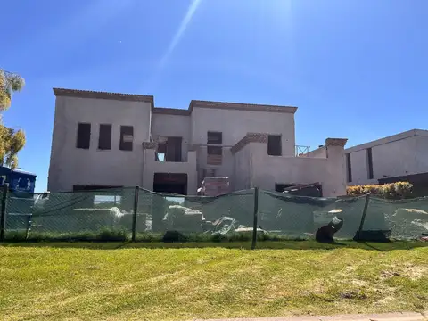 Casa Chalet  en Venta en El Cantón Norte, El Cantón, Escobar