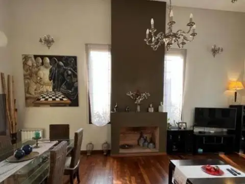 Casa en Venta en Countries y Barrios Cerrados en Moreno, USD 550.000