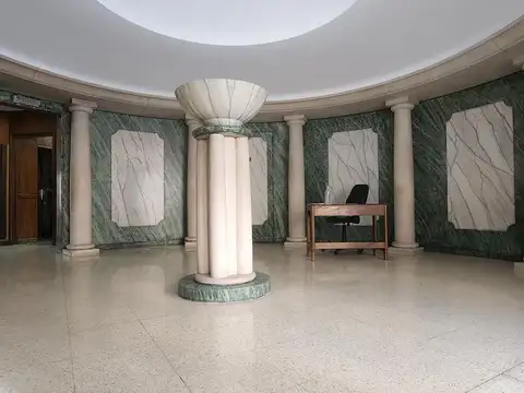 Oficina en Alquiler 70 años