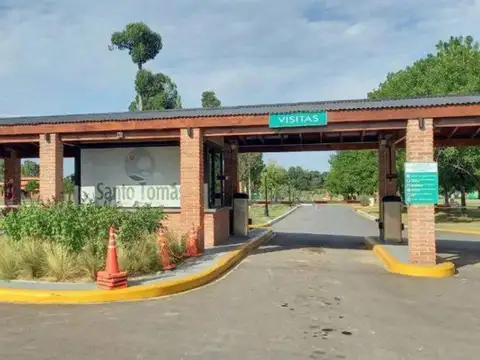 RBS, HERMOSO LOTE CON PULMON VERDE EN SANTO TOMAS, DERQUI