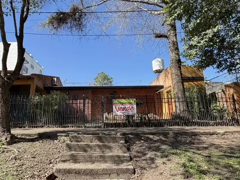 Casa en zona Parque y Costanera de Colón