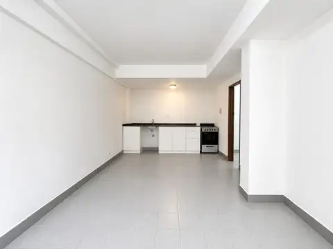 Maturin 2300, Piso PB