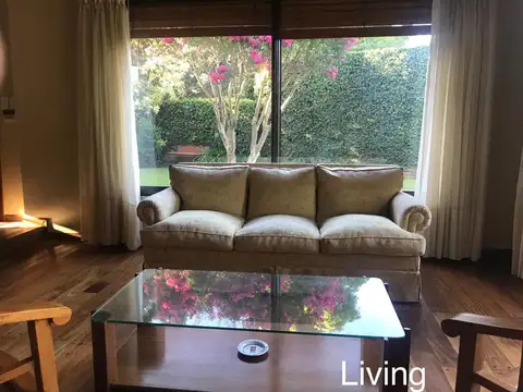 Casa en Venta en City Bell, USD 350.000