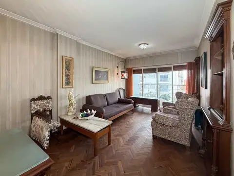 Departamento 5 ambientes con 2 baños