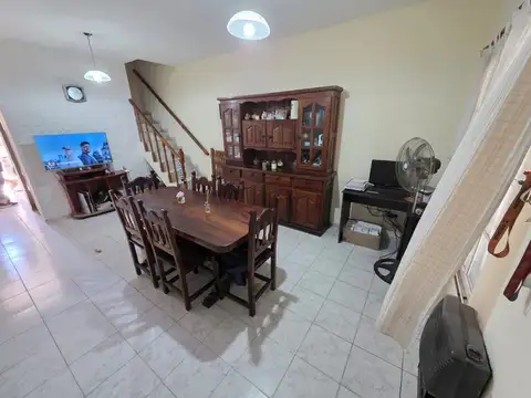 Casa en Venta con 1 cochera