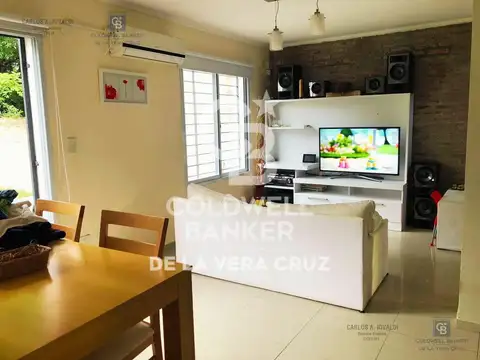 Casa en Venta en Funes, USD 103.000