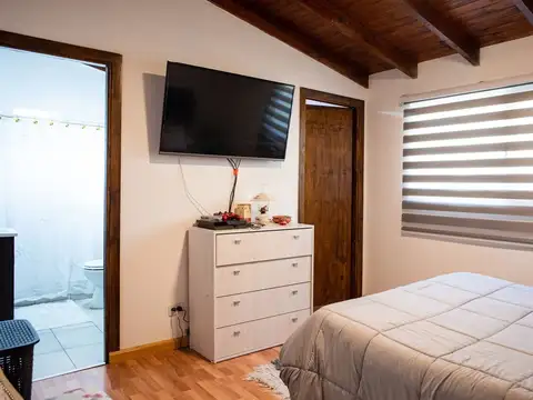 VENTA - PROPIEDAD  CASAS + GALPONES - RIO GRANDE