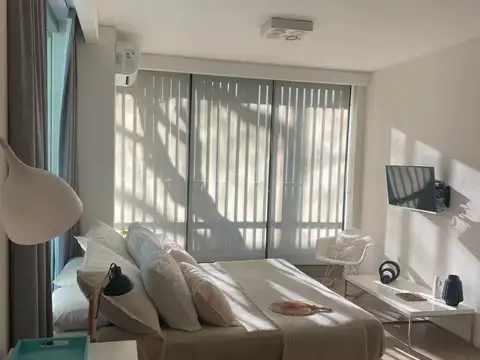 Blanco Encalada 1400, Piso 1