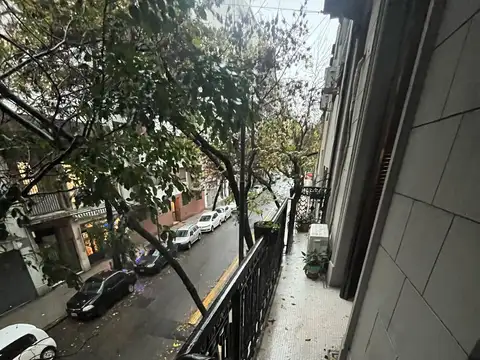 Depto Tipo Casa 6 ambientes con 2 baños