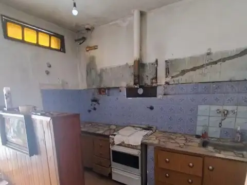 Venta de casa 3 ambientes. Importante Lote