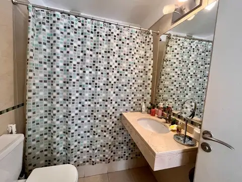 Departamento en Venta al Noreste