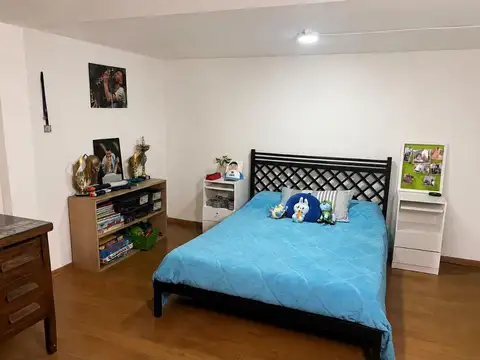 Navarro 2100