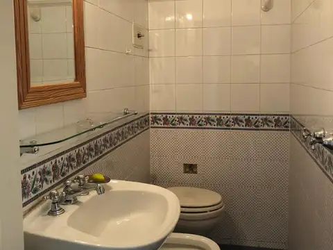 Hipolito Yrigoyen 468 , Piso 3