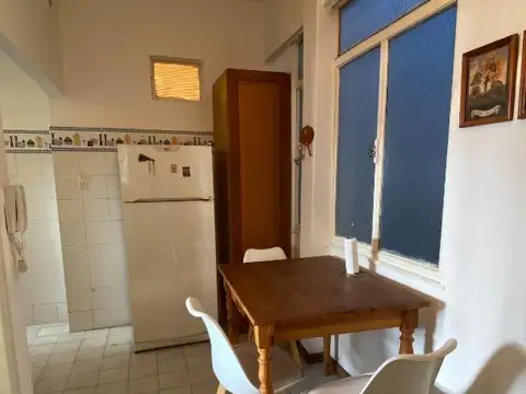 Hipolito Yrigoyen 468 , Piso 3