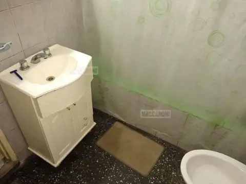 Depto Tipo Casa en Venta al Este