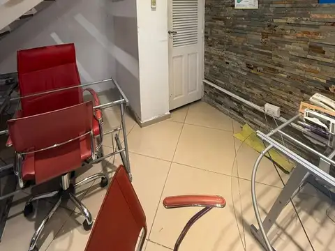 Avenida Eva Perón 5600