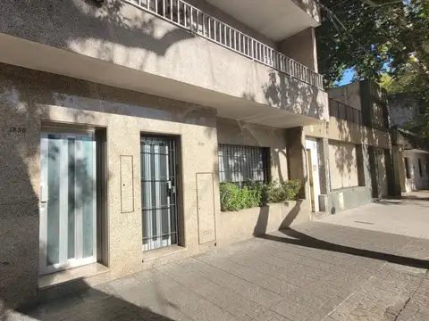 Depto Tipo Casa en Venta de 6 ambientes