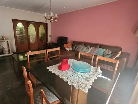 Depto Tipo Casa en Venta al Oeste