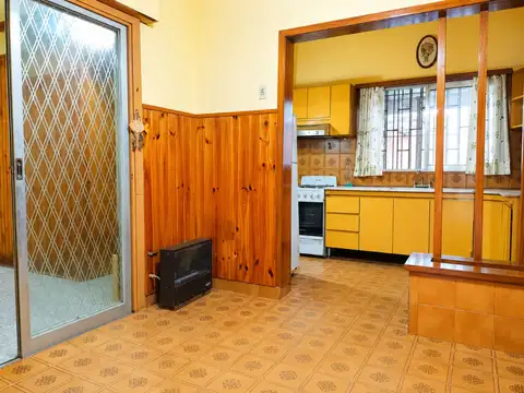Casa en Venta con 1 cochera