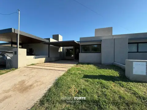 Duplex en venta de 3 dormitorios con pileta - Bº Norte 1