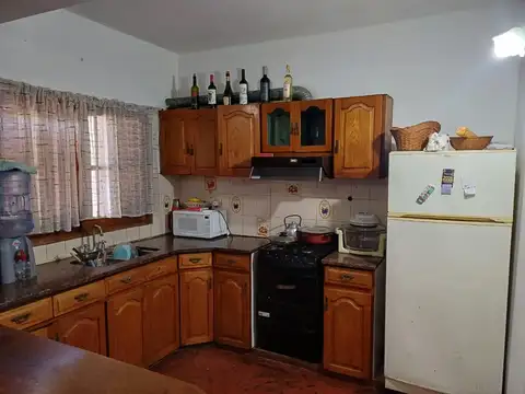 Casa 4 ambientes en Longchamps