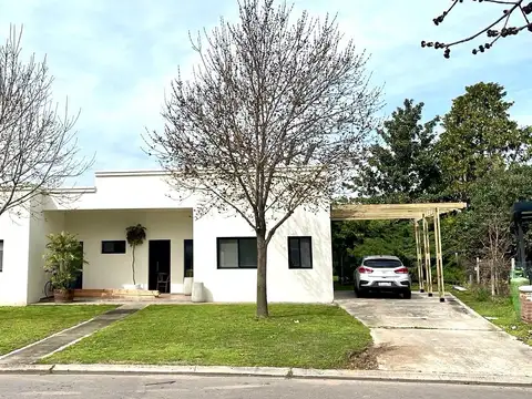 CASA EN VENTA  - BARRIO SAN MATIAS
