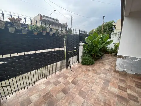 Depto Tipo Casa en Venta de 3 dormitorios